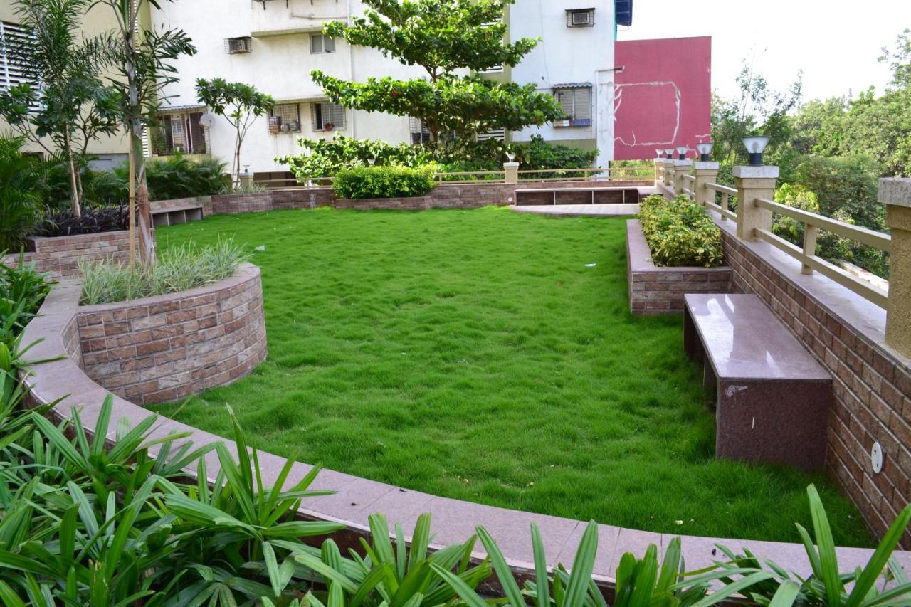 Хостел Covie Kharghar 200 Нави Мумбаи Экстерьер фото